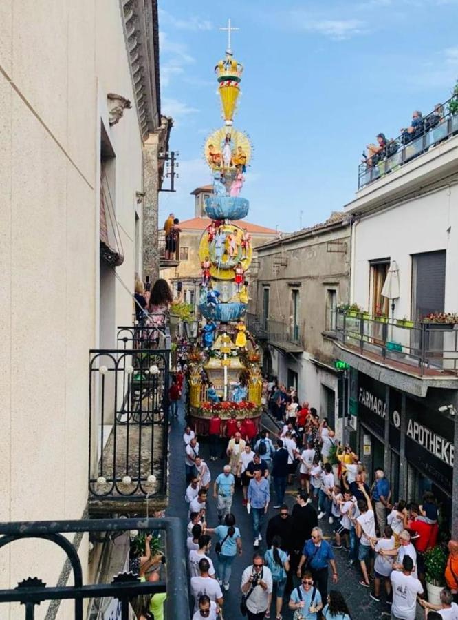 Casa Vacanze Miriam ランダッツォ エクステリア 写真